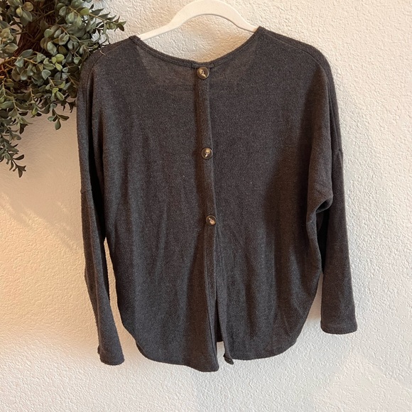 M Cruel Girl button back top - Picture 3 of 3